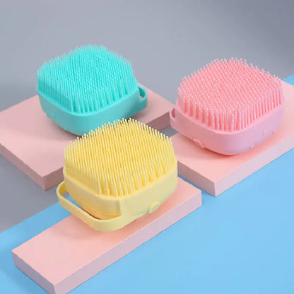 Pet Shampoo Brush
